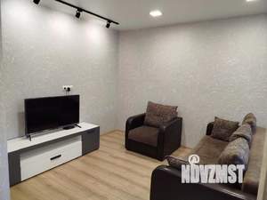 2-к квартира, посуточно, 46м2, 1/1 этаж