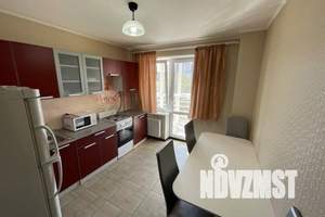 1-к квартира, посуточно, 40м2, 5/5 этаж