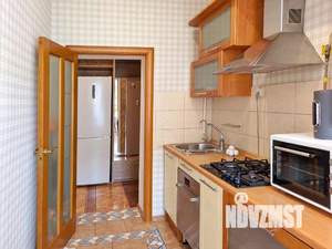 2-к квартира, посуточно, 54м2, 1/1 этаж