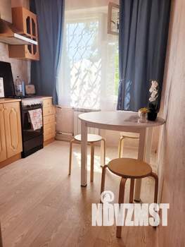 1-к квартира, посуточно, 28м2, 1/5 этаж