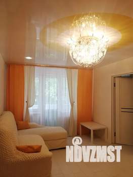 2-к квартира, посуточно, 45м2, 3/5 этаж