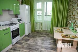 1-к квартира, посуточно, 37м2, 1/10 этаж