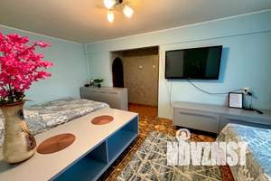 2-к квартира, посуточно, 50м2, 1/5 этаж