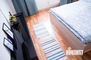 1-к квартира, посуточно, 41м2, 7/10 этаж