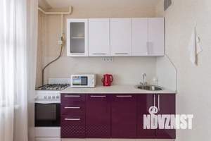 1-к квартира, посуточно, 40м2, 1/10 этаж