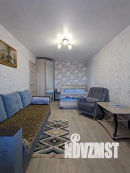 1-к квартира, посуточно, 33м2, 7/10 этаж