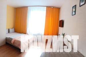 1-к квартира, посуточно, 35м2, 2/6 этаж