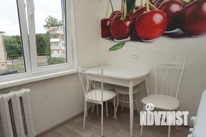 2-к квартира, посуточно, 48м2, 3/5 этаж