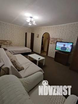 1-к квартира, посуточно, 32м2, 2/5 этаж