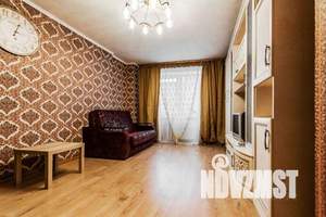 1-к квартира, посуточно, 42м2, 2/5 этаж