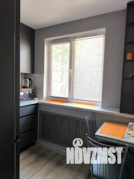 2-к квартира, посуточно, 44м2, 1/5 этаж