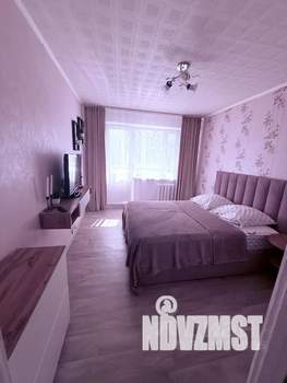 1-к квартира, посуточно, 35м2, 3/5 этаж