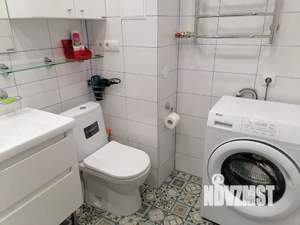 Студия квартира, посуточно, 35м2, 5/10 этаж
