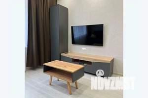 1-к квартира, посуточно, 38м2, 4/9 этаж