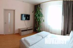 2-к квартира, посуточно, 50м2, 2/6 этаж