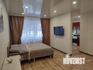 1-к квартира, посуточно, 34м2, 1/5 этаж