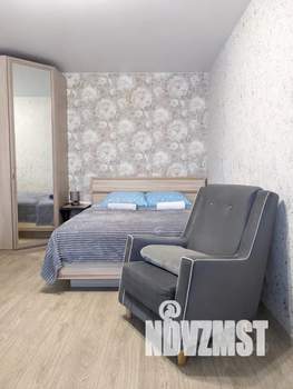 1-к квартира, посуточно, 33м2, 7/10 этаж