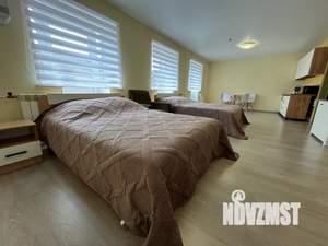 Студия квартира, посуточно, 50м2, 1/5 этаж
