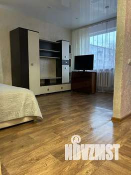 1-к квартира, посуточно, 42м2, 2/5 этаж