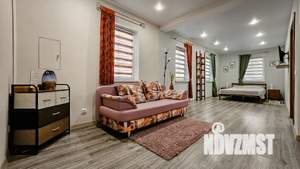 1-к квартира, посуточно, 50м2, 1/2 этаж