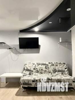 Студия квартира, посуточно, 28м2, 3/10 этаж