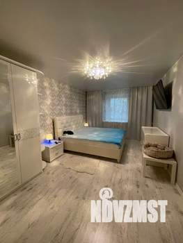 3-к квартира, посуточно, 84м2, 2/10 этаж