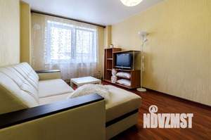 1-к квартира, посуточно, 40м2, 5/5 этаж