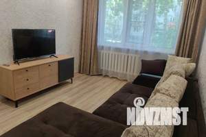 2-к квартира, посуточно, 43м2, 1/5 этаж
