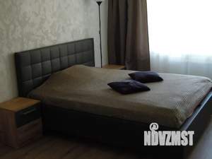 1-к квартира, посуточно, 35м2, 2/10 этаж