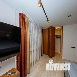 1-к квартира, посуточно, 54м2, 1/1 этаж