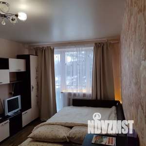 1-к квартира, посуточно, 32м2, 3/5 этаж