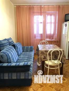 1-к квартира, посуточно, 40м2, 3/5 этаж