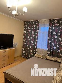 1-к квартира, посуточно, 38м2, 9/9 этаж