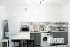 Студия квартира, посуточно, 36м2, 6/8 этаж