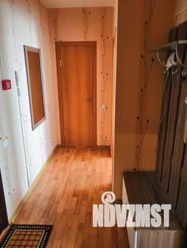 1-к квартира, посуточно, 40м2, 1/1 этаж