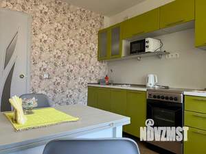 1-к квартира, посуточно, 36м2, 8/10 этаж