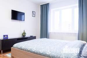 1-к квартира, посуточно, 41м2, 7/10 этаж