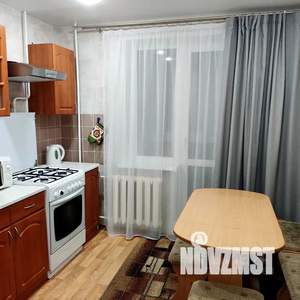 2-к квартира, посуточно, 60м2, 1/5 этаж