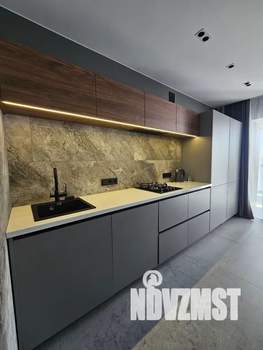 Студия квартира, посуточно, 42м2, 6/6 этаж