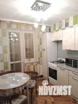 1-к квартира, посуточно, 35м2, 3/5 этаж