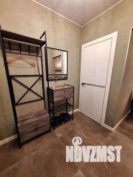 1-к квартира, посуточно, 38м2, 3/6 этаж