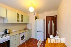 1-к квартира, посуточно, 40м2, 5/5 этаж