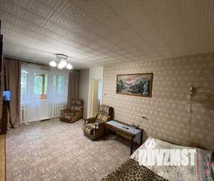 3-к квартира, посуточно, 56м2, 2/5 этаж