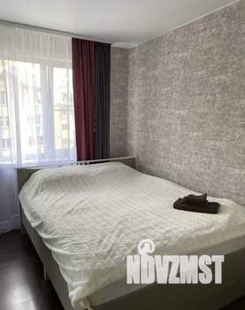 1-к квартира, посуточно, 32м2, 5/5 этаж