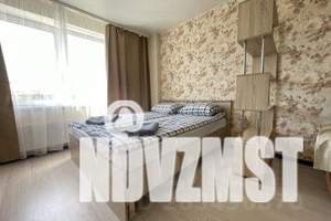 1-к квартира, посуточно, 40м2, 5/5 этаж