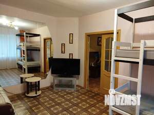 2-к квартира, посуточно, 65м2, 2/4 этаж