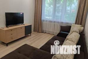 2-к квартира, посуточно, 43м2, 1/5 этаж