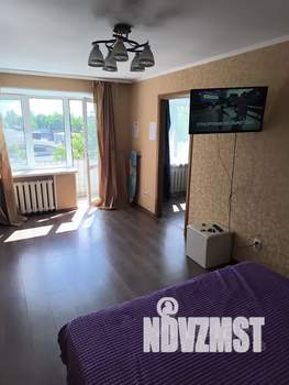 2-к квартира, посуточно, 45м2, 5/5 этаж