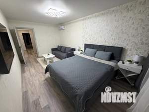 1-к квартира, посуточно, 40м2, 7/9 этаж