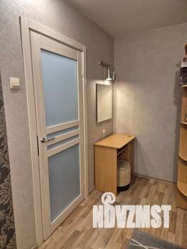 1-к квартира, посуточно, 37м2, 4/9 этаж